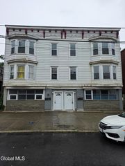 464-466 Washington Avenue, Albany, NY 12203