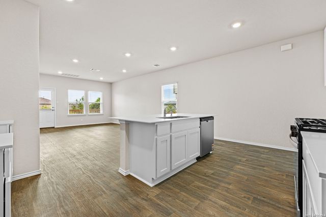 147 Sabine Gull, San Antonio, TX 78253