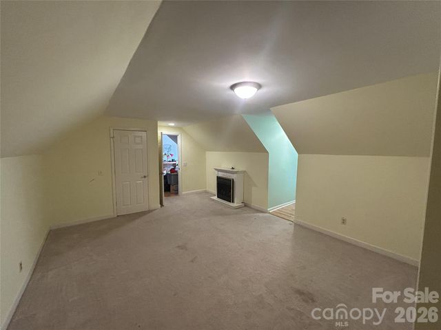 34 England Valley Road, Weaverville, NC 28787