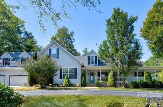 34 England Valley Road, Weaverville, NC 28787