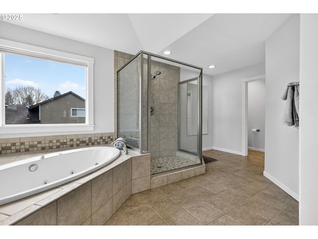 13140 Sw MADISON Ct, Beaverton, OR 97008