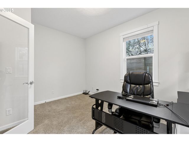 13140 Sw MADISON Ct, Beaverton, OR 97008