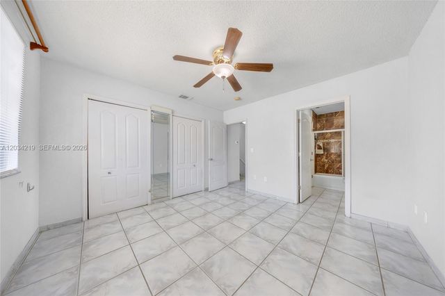 515 W 68th St 3, Hialeah, FL 33014