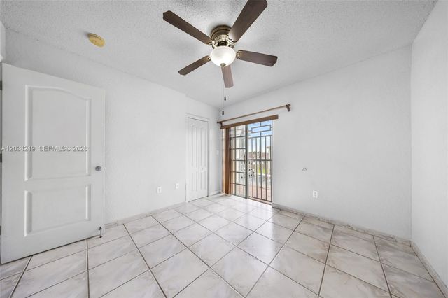 515 W 68th St 3, Hialeah, FL 33014