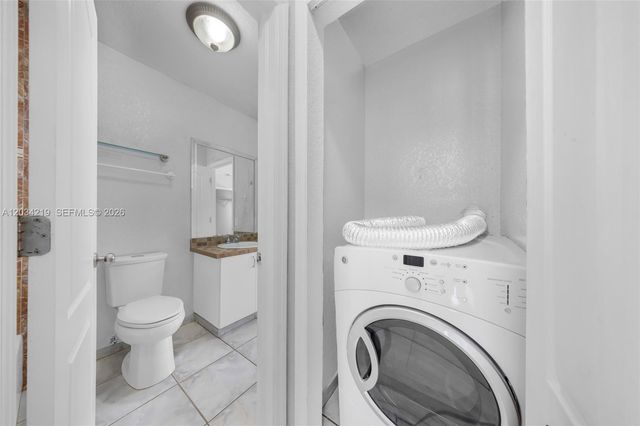 515 W 68th St 3, Hialeah, FL 33014