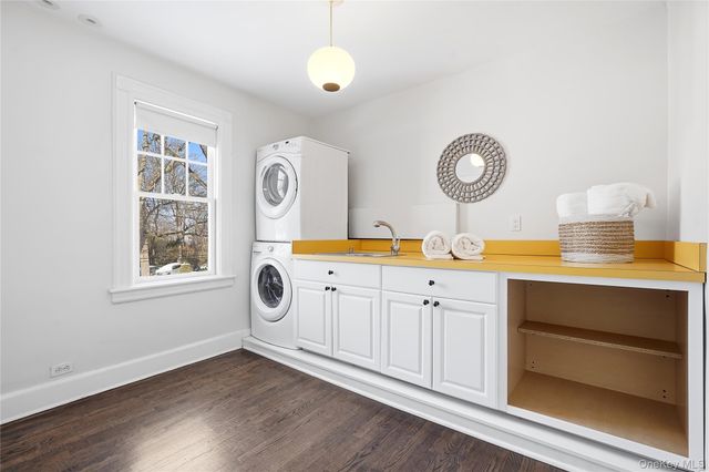 10 Circle Avenue, Larchmont, NY 10538