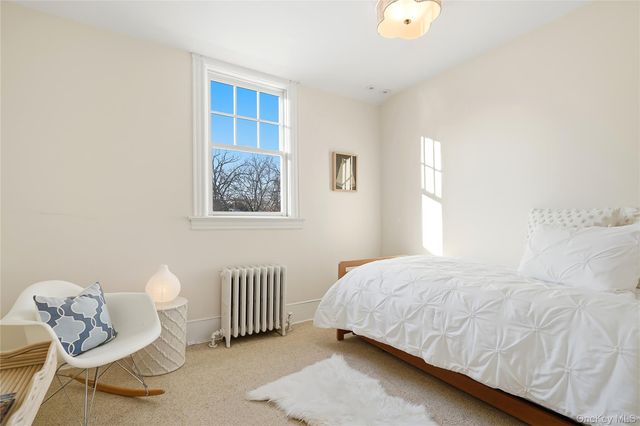 10 Circle Avenue, Larchmont, NY 10538