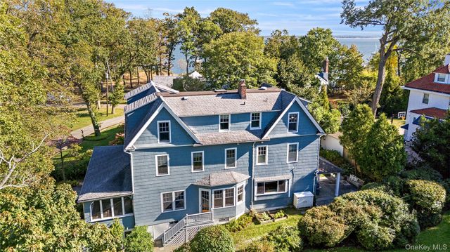 10 Circle Avenue, Larchmont, NY 10538