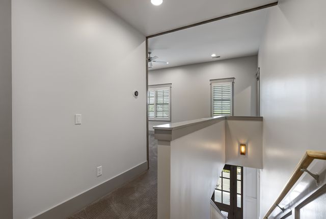 1483 Boardwalk Pl, Gallatin, TN 37066