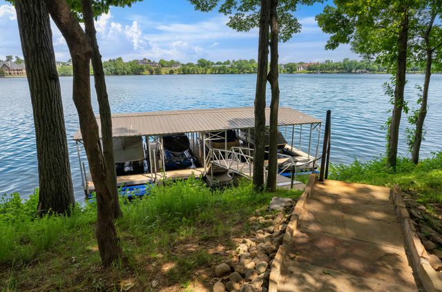 1483 Boardwalk Pl, Gallatin, TN 37066