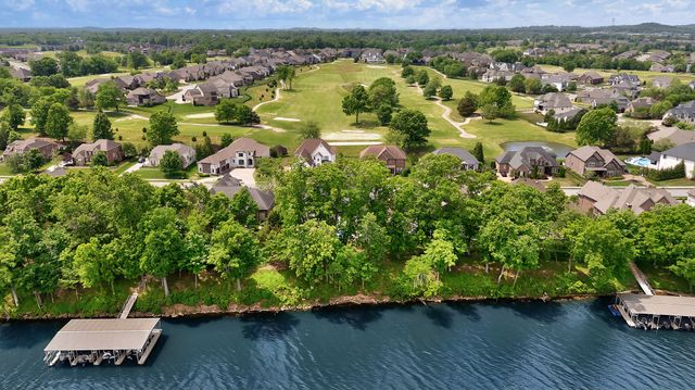 1483 Boardwalk Pl, Gallatin, TN 37066