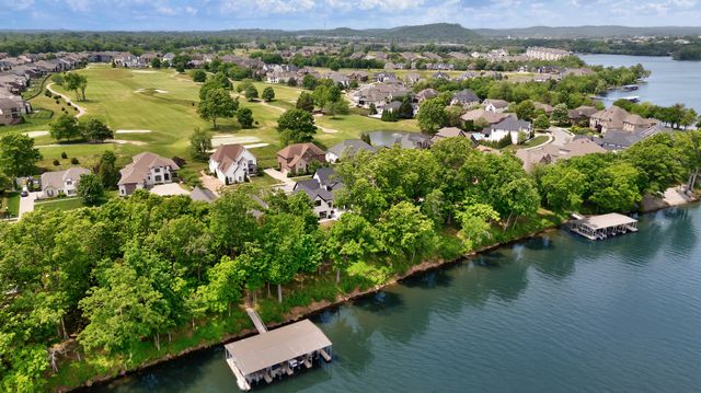 1483 Boardwalk Pl, Gallatin, TN 37066
