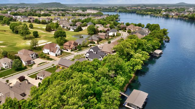1483 Boardwalk Pl, Gallatin, TN 37066