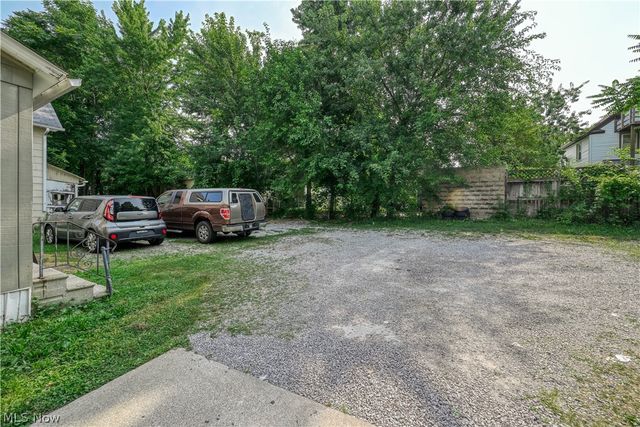501 Rentschler Street, Akron, OH 44304