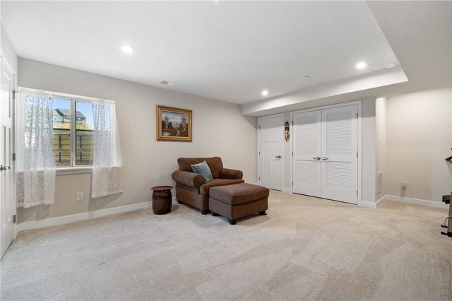 5001 Lampl Ln, Penn Twp, PA 15644