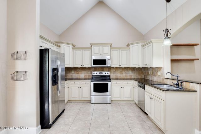 110 Mirada Lane, Lafayette, LA 70508