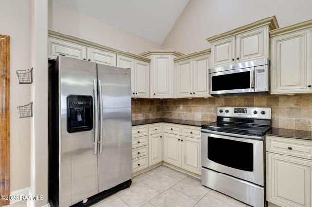 110 Mirada Lane, Lafayette, LA 70508