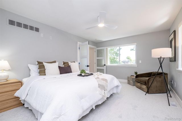 524 Fernhurst Court, Orion Charter Township, MI 48362