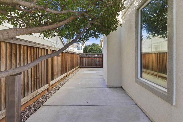 2812 Pristine Way, Brentwood, CA 94513