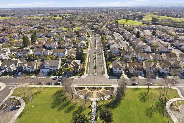 2812 Pristine Way, Brentwood, CA 94513