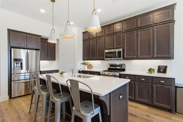 800 Cromwell Drive, Celina, TX 75009