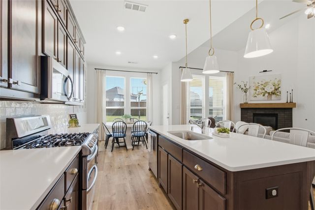 800 Cromwell Drive, Celina, TX 75009