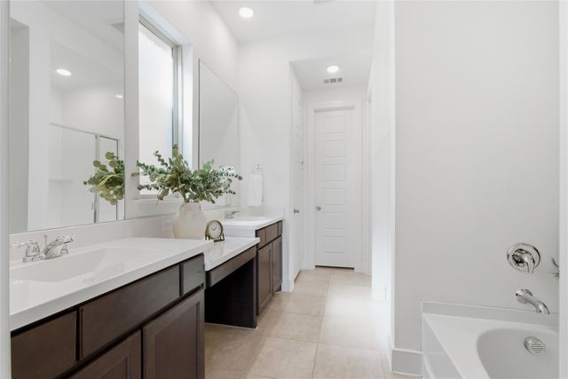 800 Cromwell Drive, Celina, TX 75009