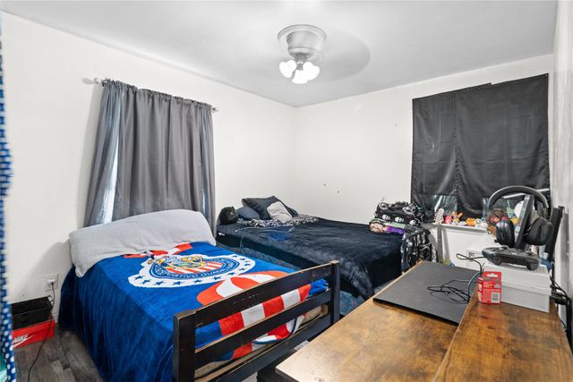 1255 Olden Street, Dallas, TX 75211