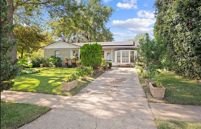 1255 Olden Street, Dallas, TX 75211