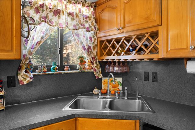 1255 Olden Street, Dallas, TX 75211