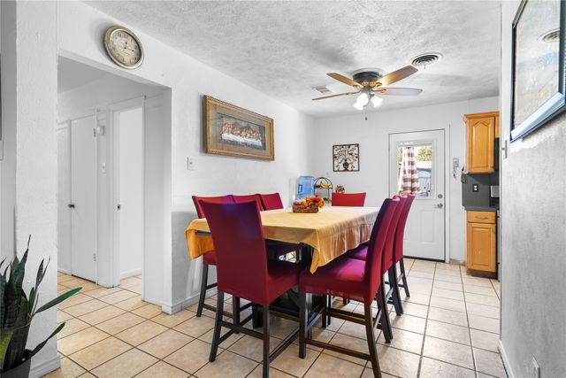 1255 Olden Street, Dallas, TX 75211