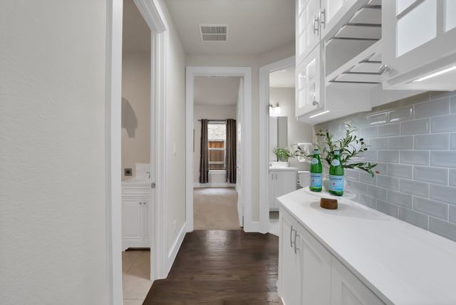 2325 Hyer Place, Mckinney, TX 75072