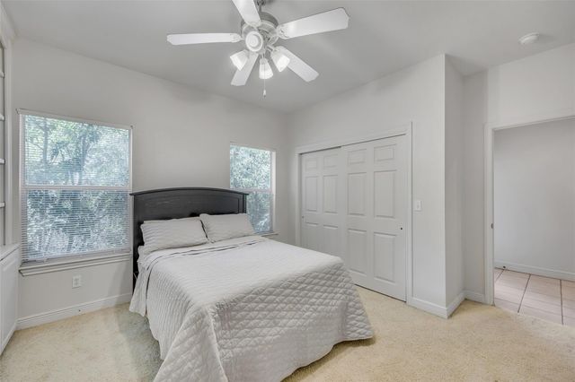 5511 Oakwood CV B, Austin, TX 78731
