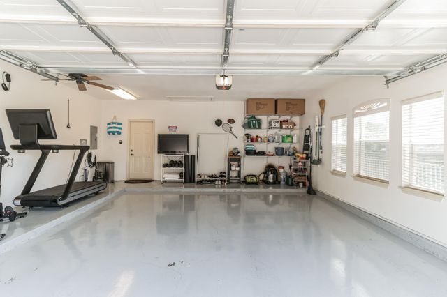5511 Oakwood CV B, Austin, TX 78731