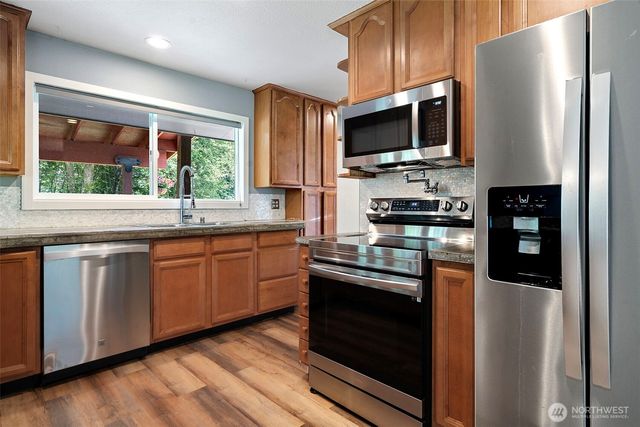 26307 112th Street E, Buckley, WA 98321