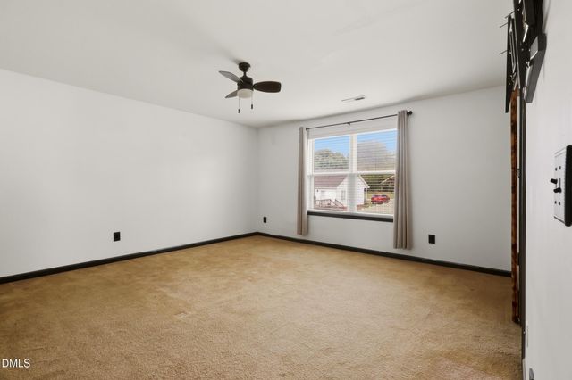 707 Bentley Lane, Burlington, NC 27217