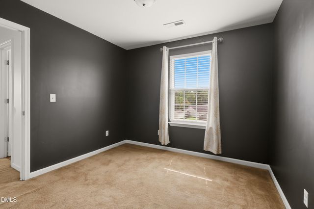707 Bentley Lane, Burlington, NC 27217