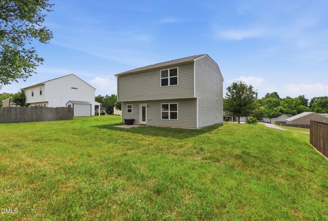 707 Bentley Lane, Burlington, NC 27217