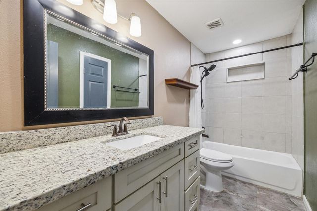 19331 Leafwood Lane, Houston, TX 77084