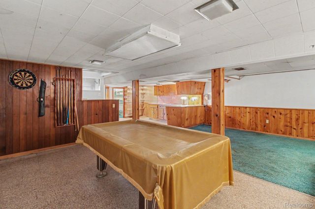 1085 Queen Court, Milford Village, MI 48381