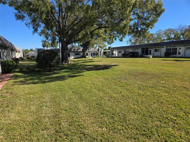 4638 LAKE BOULEVARD E, Clearwater, FL 33762