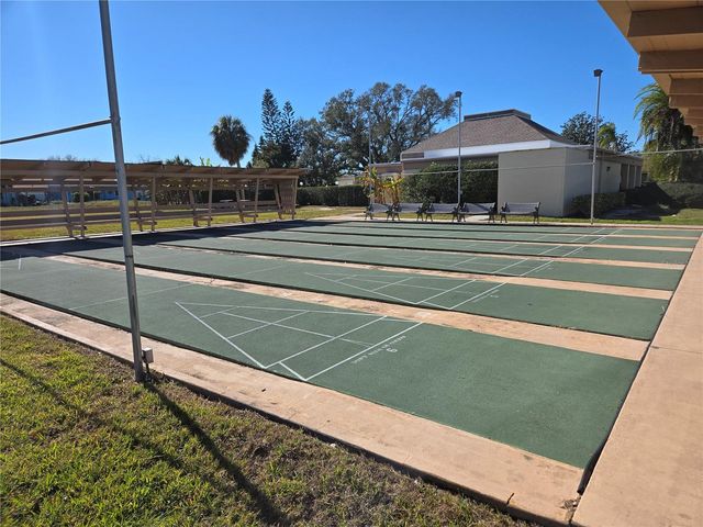 4638 LAKE BOULEVARD E, Clearwater, FL 33762