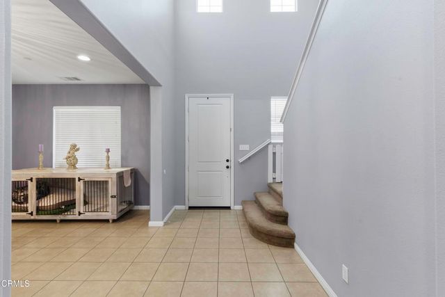 5018 Gleaming Gem Way, Bakersfield, CA 93313