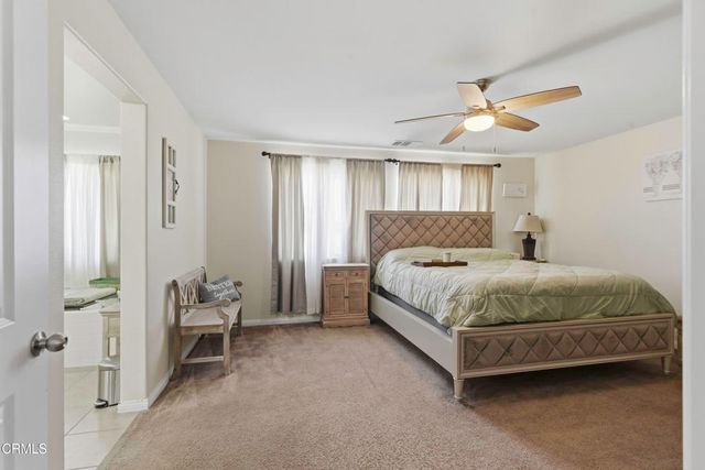 5018 Gleaming Gem Way, Bakersfield, CA 93313