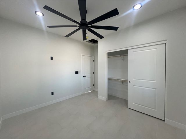 949 Harbor Drive, Bullhead City, AZ 86442