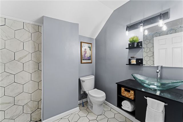 5440 Hillcrest Street, Garfield, PA 15206