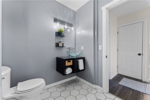 5440 Hillcrest Street, Garfield, PA 15206