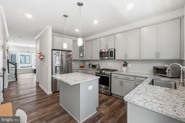 8150 TOMPKINS ST, Rockville, MD 20855