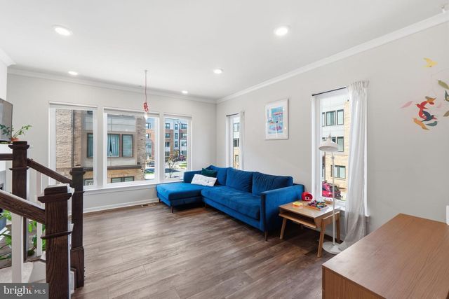 8150 TOMPKINS ST, Rockville, MD 20855