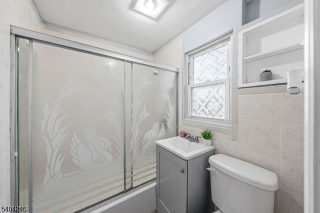 337 Lafayette St, Rahway City, NJ 07065